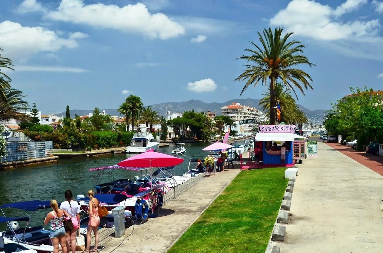 Apart-Rent Apartment Pattaya 0159 Empuriabrava Spain