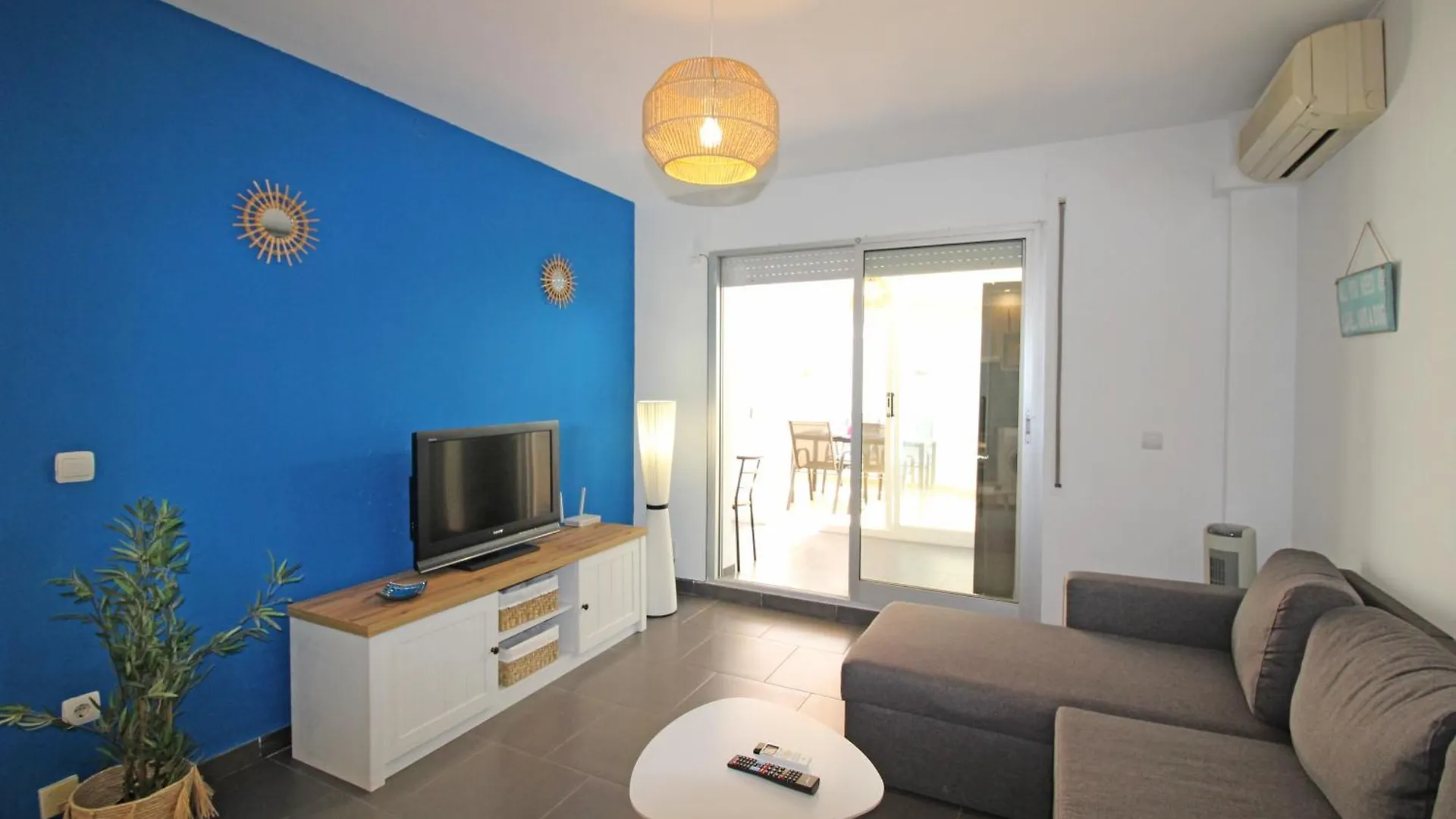 Apart-Rent Apartment Pattaya 0159 Empuriabrava 0*,  Spain
