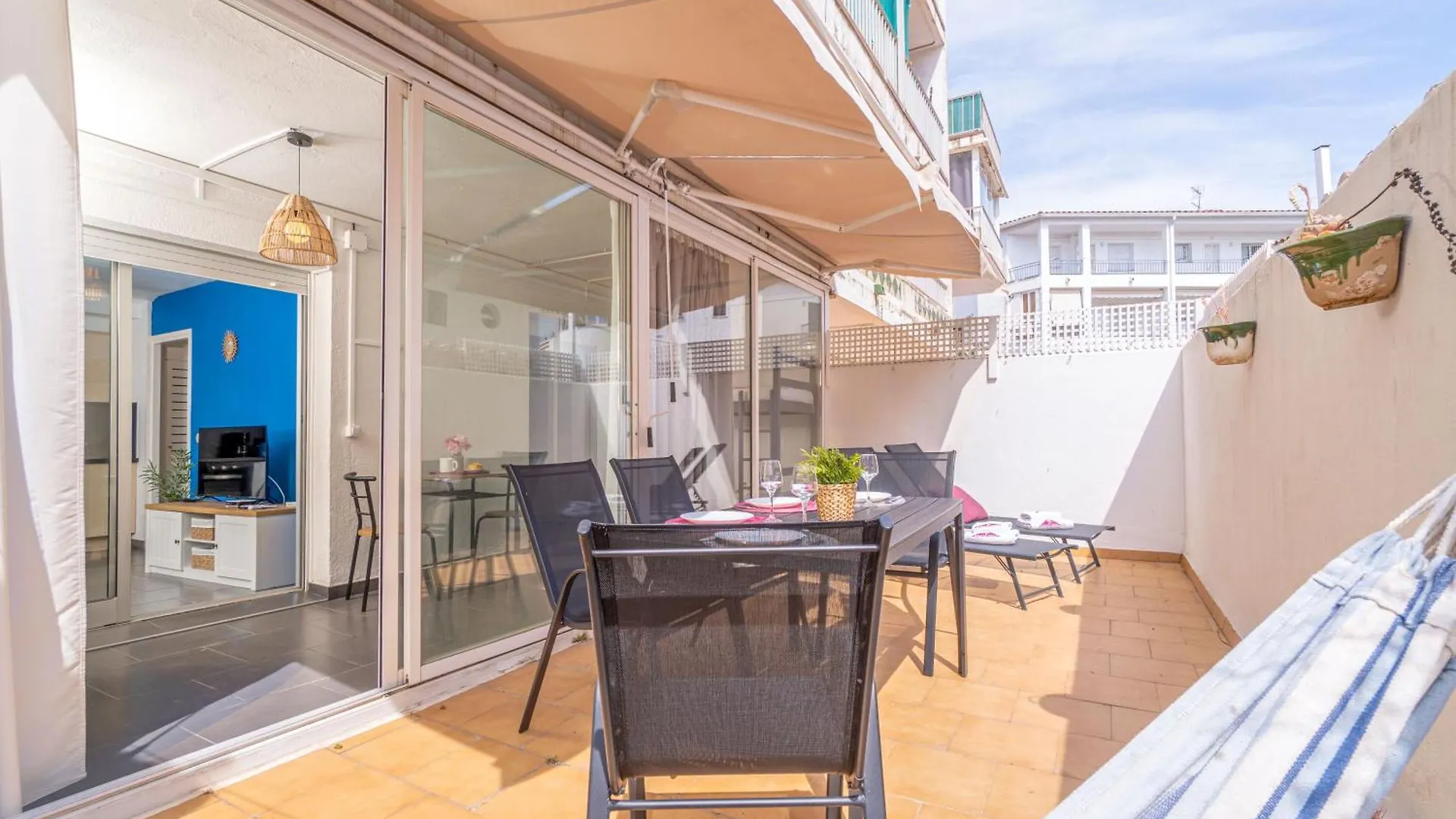 Apart-Rent Apartment Pattaya 0159 Ampuriabrava